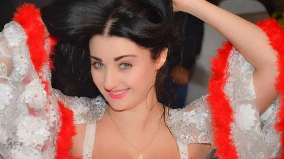 الراقصة الأرمينية "صافيناز" ترفض الحكم الصادر ضدها من أمريكا