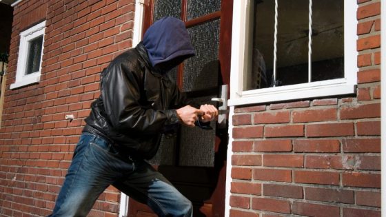 عصابة متخصصة في سرقة منازل “الجالية بالخارج” في قبضة أمن بني ملال