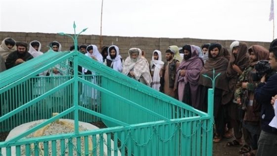 طالبان تكشف موقع قبر مؤسسها الملا عمر