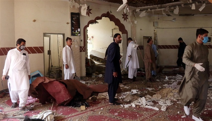 ارتفاع حصيلة قتلى تفجير مسجد في بيشاور الباكستانية إلى 61 شخصا
